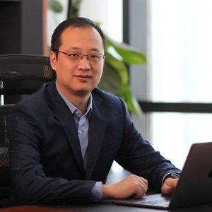 每日瑜伽联合创始人兼 COO 王晶
